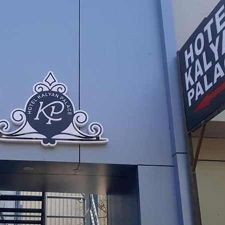 Hotel Kalyan Palace Watuwa Exterior foto